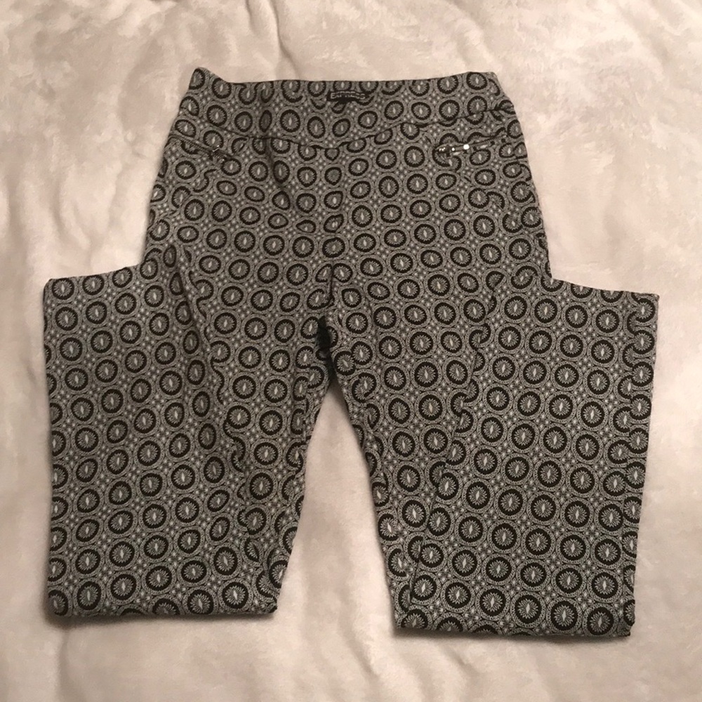 Women’s dress pants